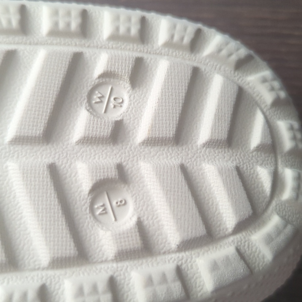 Crocs Classic Lined Clog Bone Multi Blue & Red (Unisex) - Picture 8 of 8